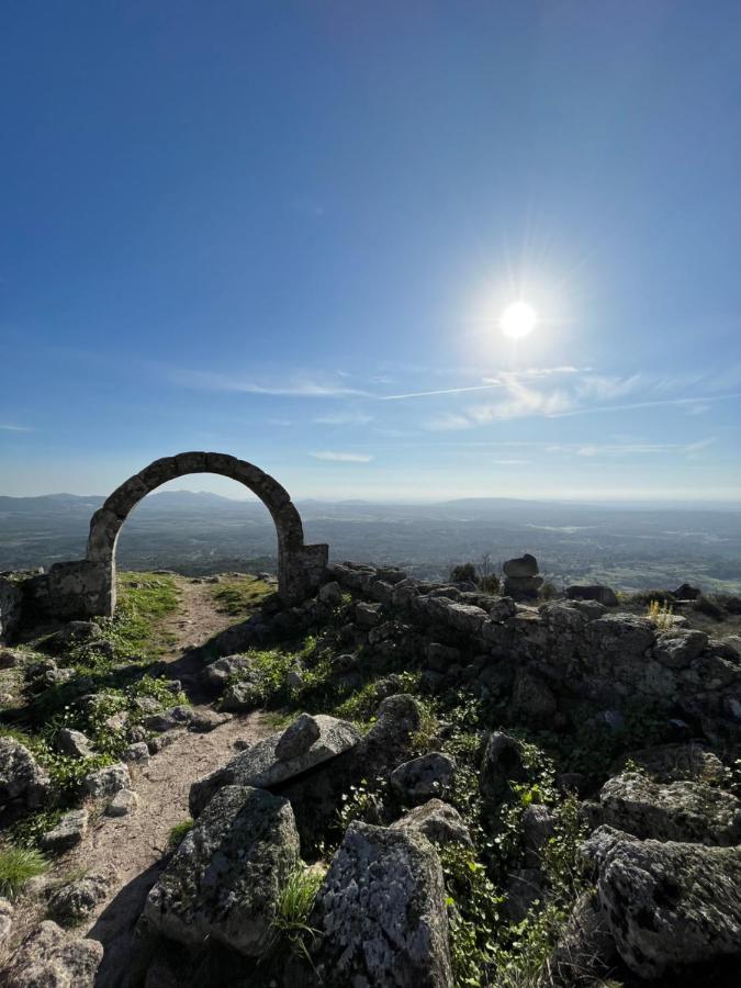 Stairway To Castle- Monsanto Villa Exterior foto